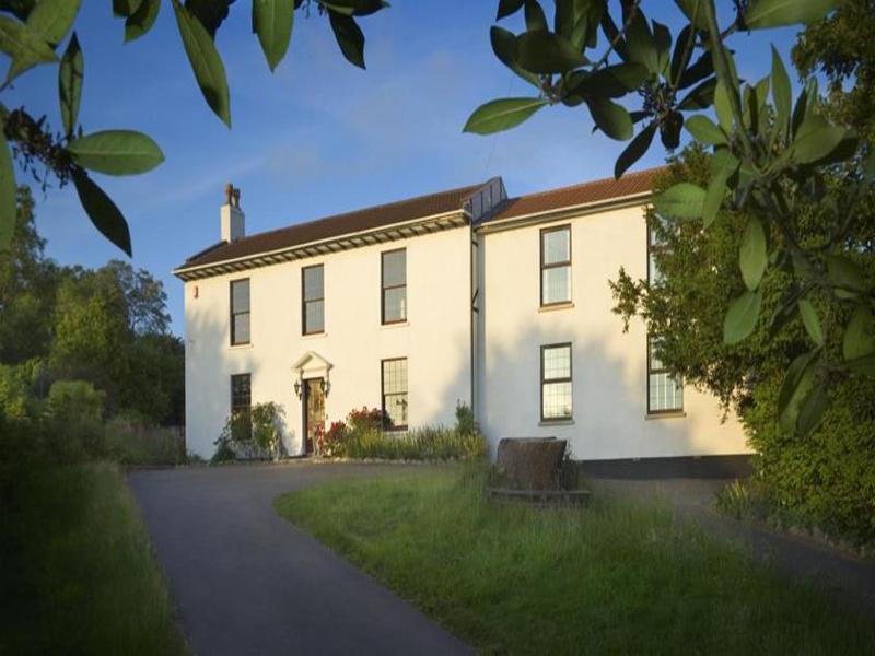 House Boutique 4* Redhill (Somerset)