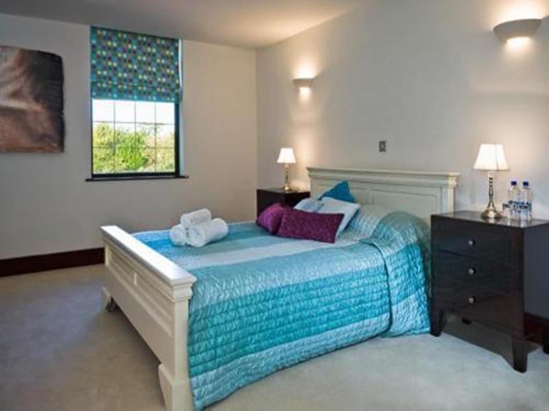 House Boutique 4*